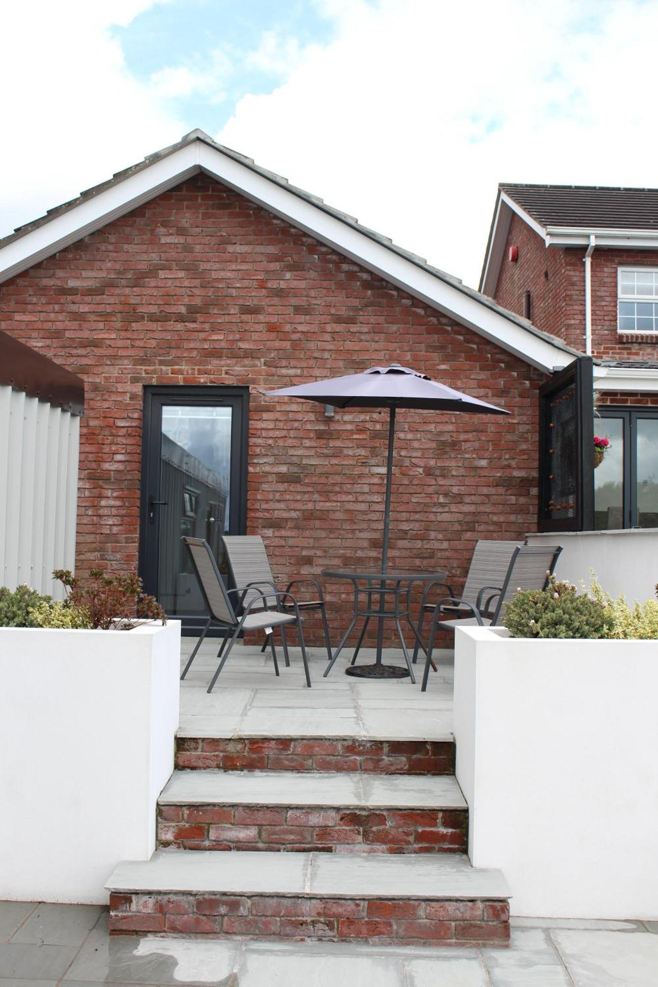 Contemporary Countryside Home Dromore  ภายนอก รูปภาพ